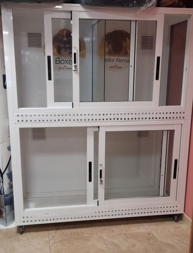 expositor para animales