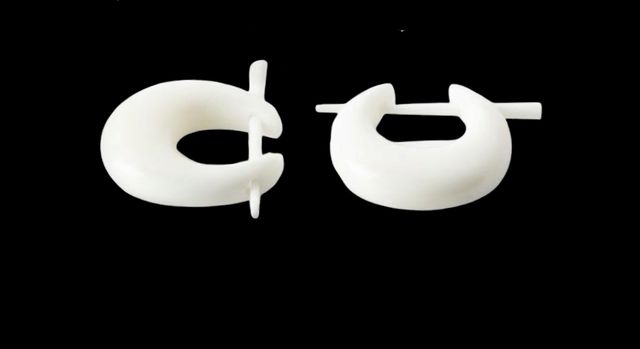 aros de madera y hueso