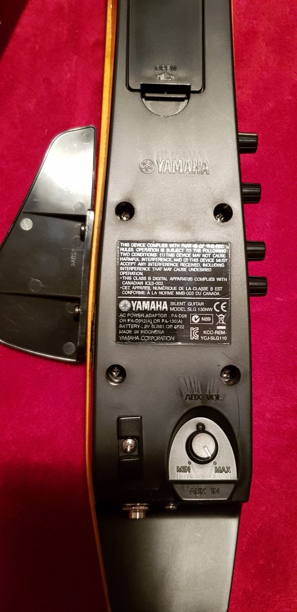 Guitarra Yamaha de viaje