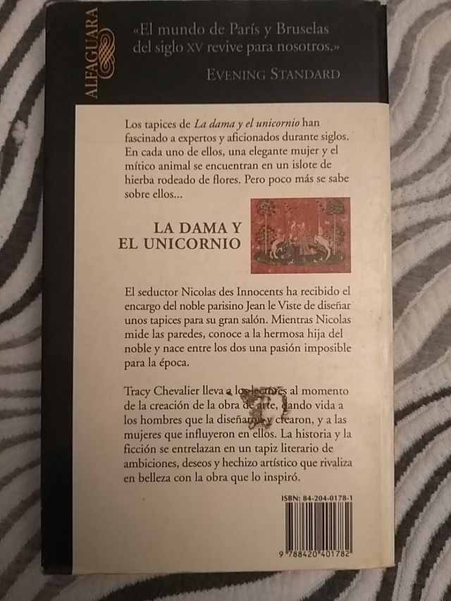 novela la dama y el unicornio
