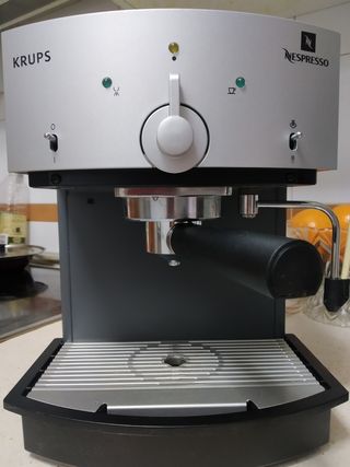 Cafetera Krups de segunda mano por 40 EUR en Alcorcón en WALLAPOP