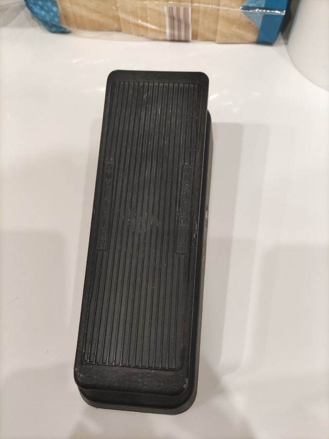 Pedal wah wah crybaby gcb95 de segunda mano por 40 EUR en Galdakao en