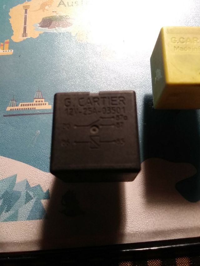 2 Relès Radiador Saxo