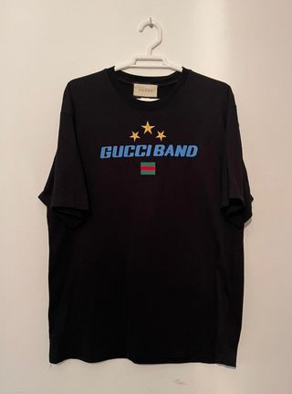 Camiseta Gucci de segunda mano por 225 EUR en Lugo en WALLAPOP