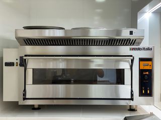 Horno de pizzería sin salida de humo de segunda mano por 1.750 EUR en  Madrid en WALLAPOP