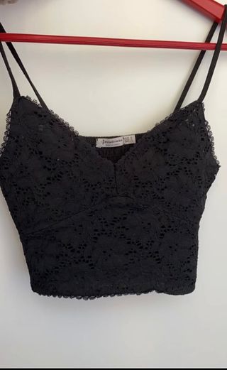 Top encaje negro Stradivarius de segunda mano – it.closet