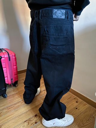 Pantalones Joker de segunda mano por 38 EUR en Tomelloso en WALLAPOP