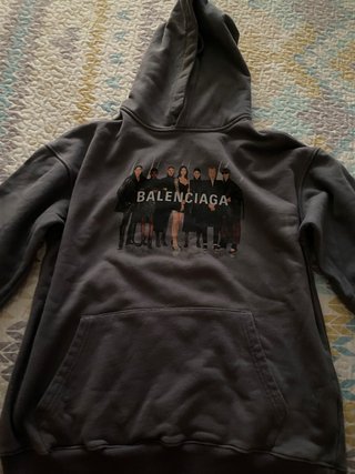 Sudadera balenciaga de segunda mano por 110 EUR en Favara en WALLAPOP
