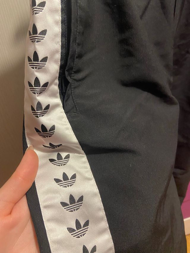 Pantalón Adidas