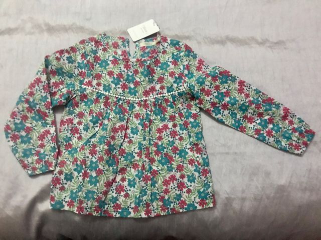 Camisa niña nueva