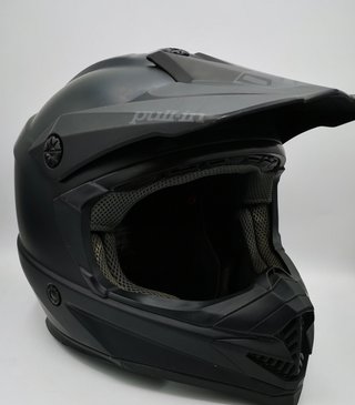 Talla XL. Casco pull in race! 63/64cm.