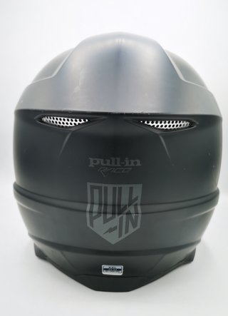 Talla XL. Casco pull in race! 63/64cm.