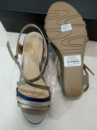 Zapato mujer Antea (El Corte Inglés) de segunda mano por 17 EUR en  Cartagena en WALLAPOP