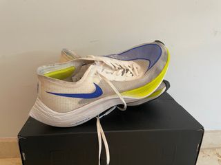 Nike Vaporfly Next 45 de segunda mano por 75 EUR en Elche en WALLAPOP