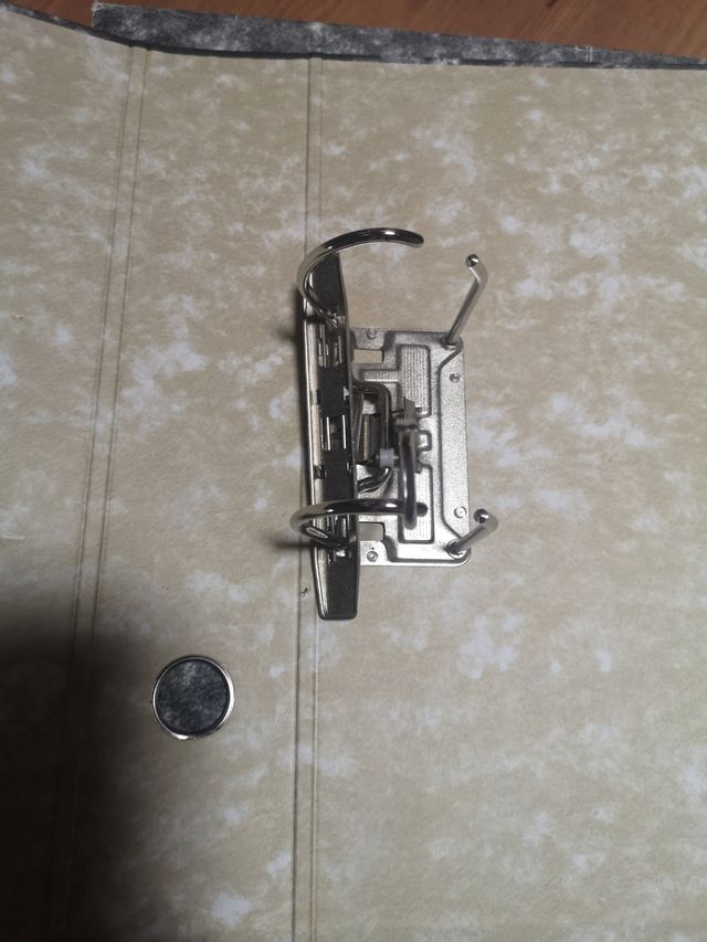 Carpetas Archivadoras A Z negras jazpeadas y gris