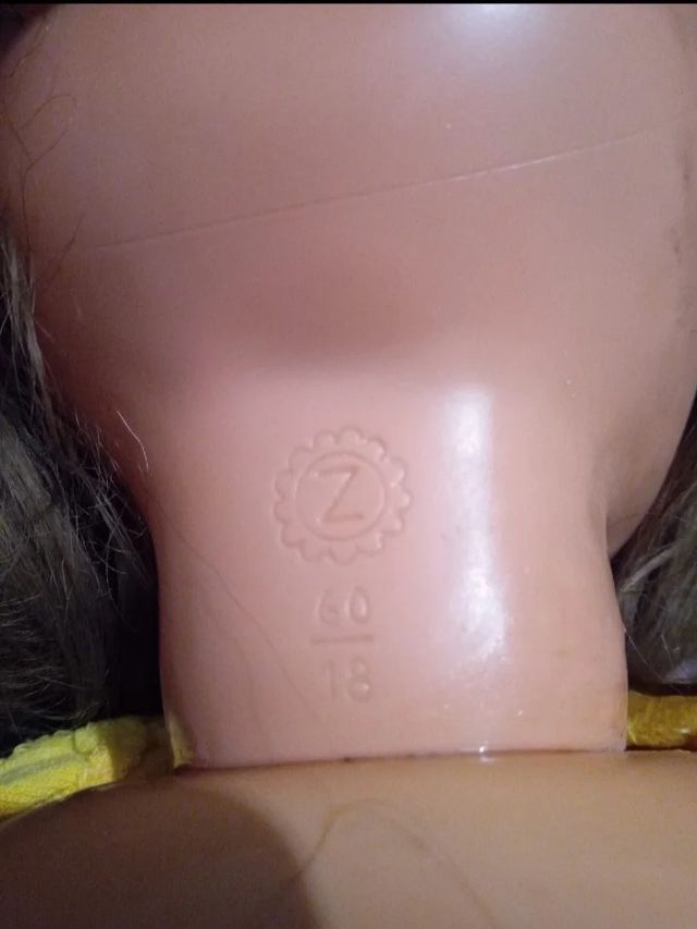 Muñeca , grande antigua