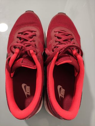 Nike Air Max 1 talla 46 de segunda mano por 44 EUR en Playa de Sant Joan en  WALLAPOP