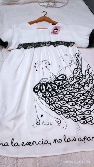 ANABEL LEE Vestido ilustrado el Pavo Real - Catálogo Moda Mujer