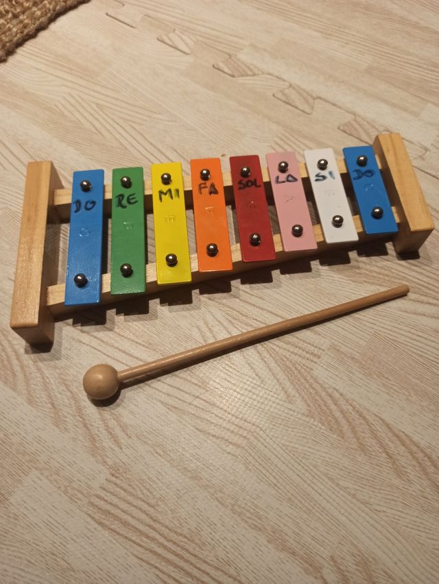 xilófono infantil Juguettos 8 tonos
