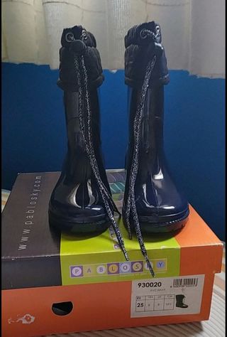 Botas de agua pablosky n°25 de segunda mano por 8,5 EUR en Valdepeñas de  Jaén en WALLAPOP