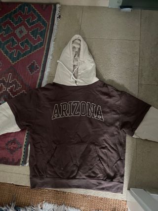 Sudadera subdued de segunda mano por 25 EUR en Madrid en WALLAPOP