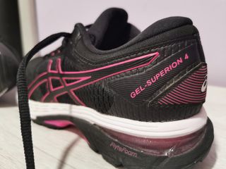 ASICS Gel superion 4 mujer de segunda mano por 70 EUR en Barcelona en  WALLAPOP