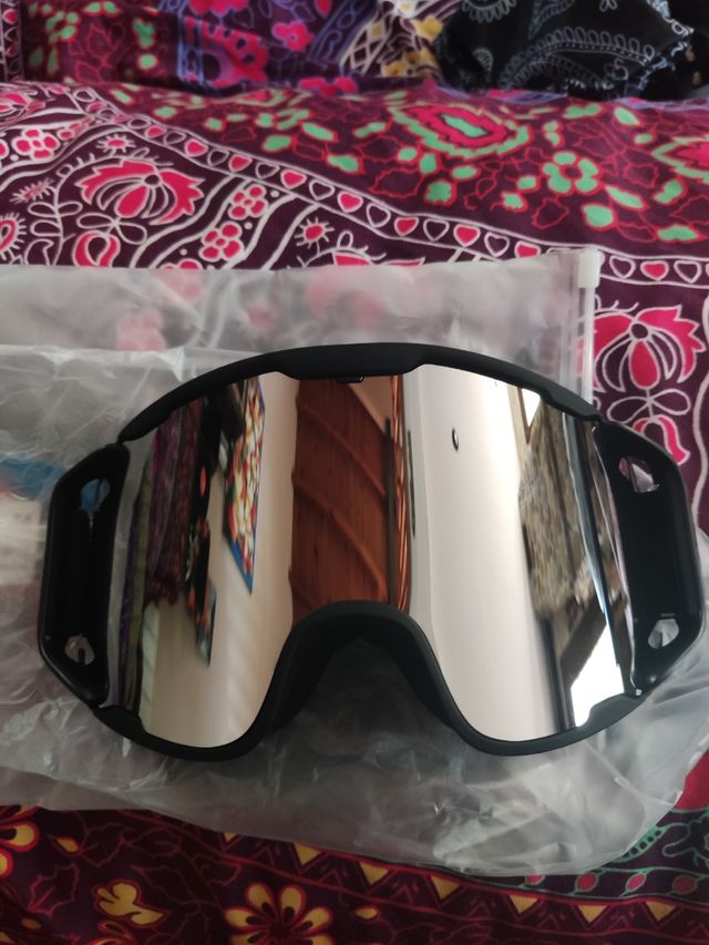 gafas nieve sin usar