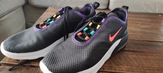Zapatillas Nike. Air. Talla 41 de segunda mano por 5 EUR en Arenys de Mar  en WALLAPOP