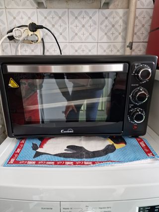 Horno Eléctrico Comelec de segunda mano por 30 EUR en Barcelona en WALLAPOP