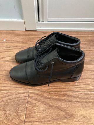 Botines hombre Castellanisimos de segunda mano por 18 EUR en Madrid en  WALLAPOP
