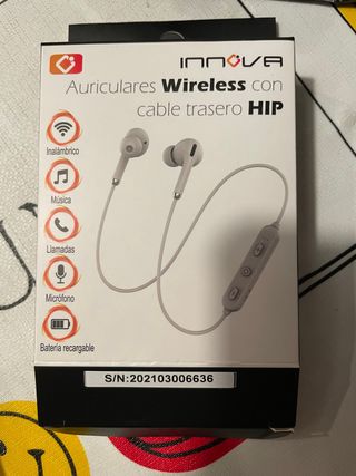 Auriculares wireless Innova Bluetooth. A estrenar de segunda mano por 3 EUR  en Valencia en WALLAPOP