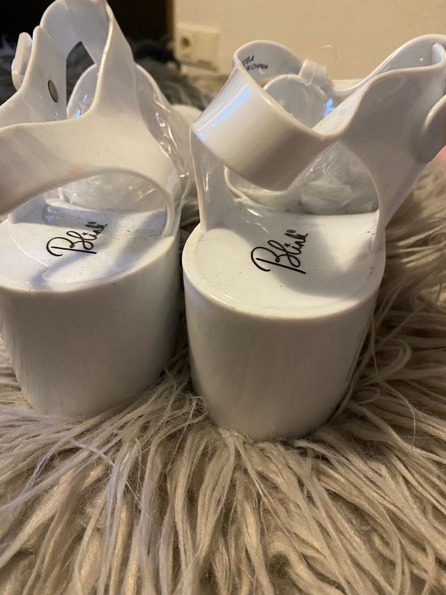 Sandali bianchi con tacco misura 39