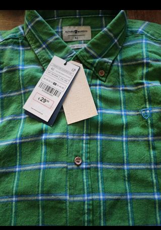 Camisa de cuadros Álvaro Moreno de segunda mano por 10 EUR en Benidorm en  WALLAPOP