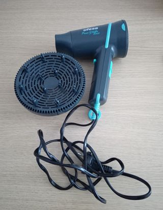 Secador de pelo Ufesa de segunda mano en WALLAPOP