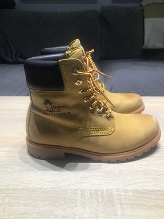 Botas Panamá Jack talla 41 de segunda mano por 75 EUR en Madrid en WALLAPOP
