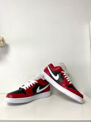 Air Jordan 1 Low Chicago Flip. Size 8. Talla 39. de segunda mano por 190  EUR en Barcelona en WALLAPOP