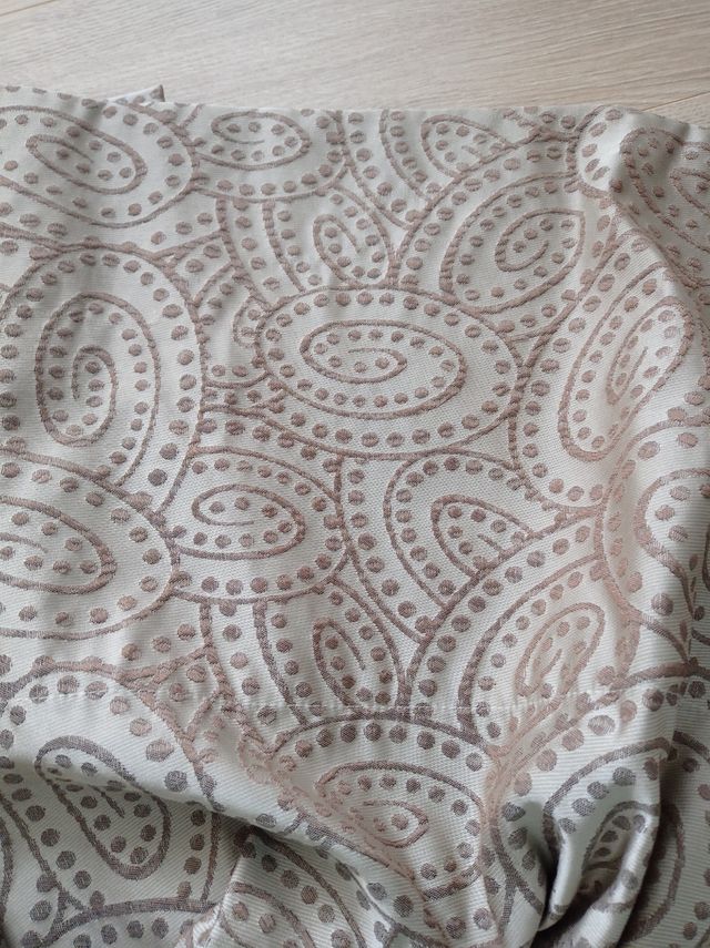 visillo lateral solo es uno