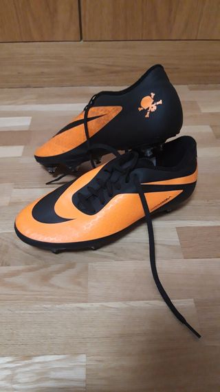 Nike Hipervenom de tacos recambiables, talla 40\\'5 de segunda mano por 16  EUR en Burgos en WALLAPOP