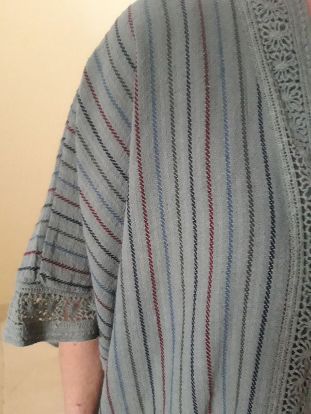 Chaqueta tipo kimono verde rayas