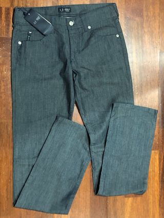 Pantalones tejanos mujer Armani jeans w27\\/talla 38 de segunda mano por 33  EUR en Santa Coloma de Gramenet en WALLAPOP