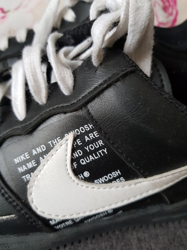 Tenis Nike Air negros 37,5