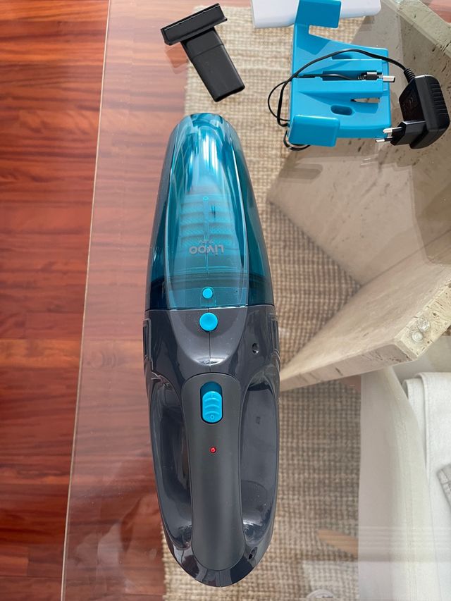 Aspirador de mano NUEVO marca Livoo