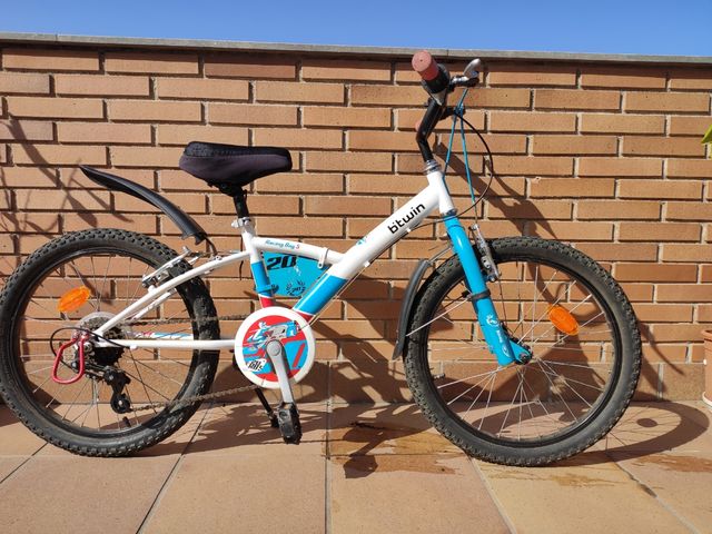 bici b'twin racing 20 boy 5 con marchas