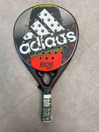 Pala de pádel Adidas RX20 light de segunda mano por 87 EUR en Valencia en  WALLAPOP