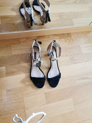 Sandalia Zara pulsera tobillo serpiente N\\/37Nuevo de segunda mano por 55  EUR en Ciudad Real en WALLAPOP