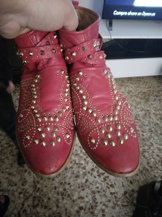 Botines rojos de segunda mano en Zaragoza en WALLAPOP