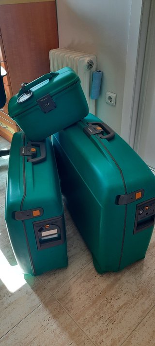 Maletas de Eminent Gold | Equipaje de primera calidad con un diseño único –  Eminent Luggage