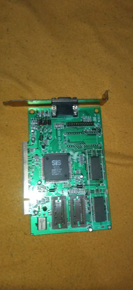 Tarjeta gráfica SIS 6215 UTD67A PCI