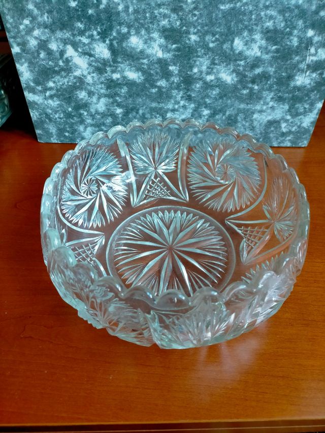 Cuenco / frutero de cristal grabado