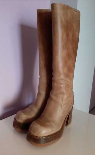 BOTAS DESTROY Modelo: NITRO PULIDO NATURAL N° 41 de segunda mano por 170  EUR en Mejorada del Campo en WALLAPOP